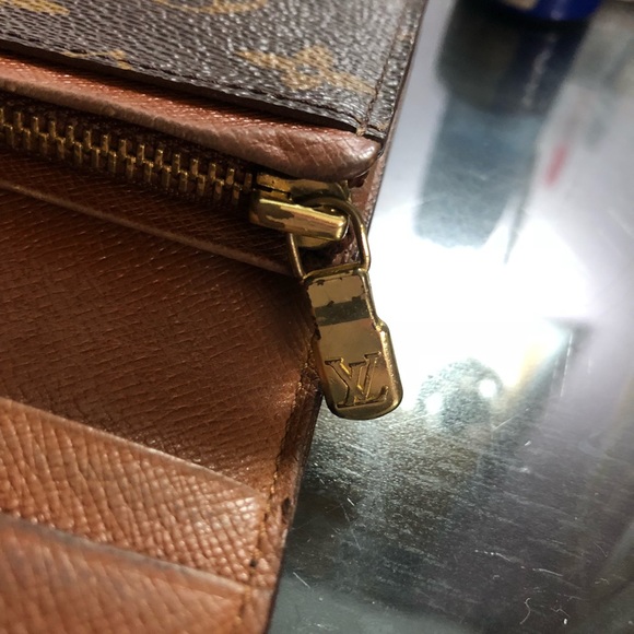 ❌SOLD❌ Louis Vuitton Monogram Canvas Trésor Wallet - Picture 3 of 8